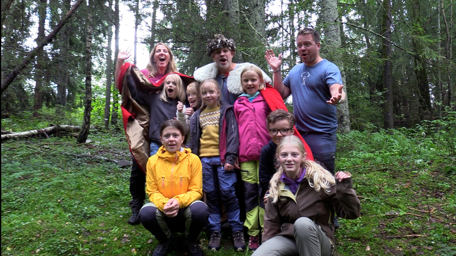 Kong(l)e for en dag – ta lære­plan­må­lene med ut i&nbsp;skogen!